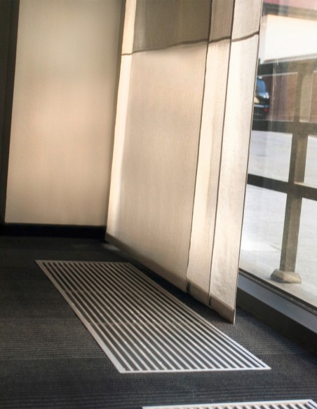 Внутрипольный конвектор естественной конвекции Carrera M2 Inox 65 с декоративным уголком 380.1250.65 Внутрипольный конвектор естественной конвекции Carrera M2 Inox 65 с декоративным уголком 380.1250.65